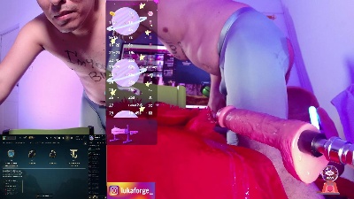 EthanNova live cam on Cam4