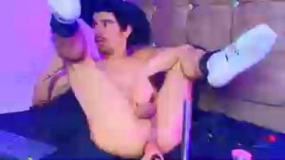 Ethan_Briggs_ live cam on Cam4