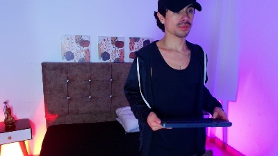 Ethan_Briggs_ live cam on Cam4