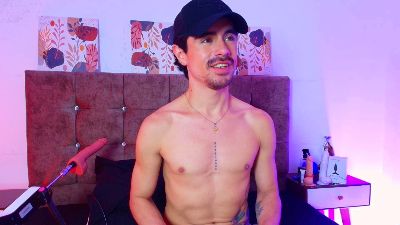 Ethan_Briggs_ live cam on Cam4