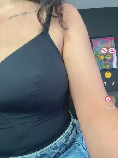 Etherra live cam on Cam4