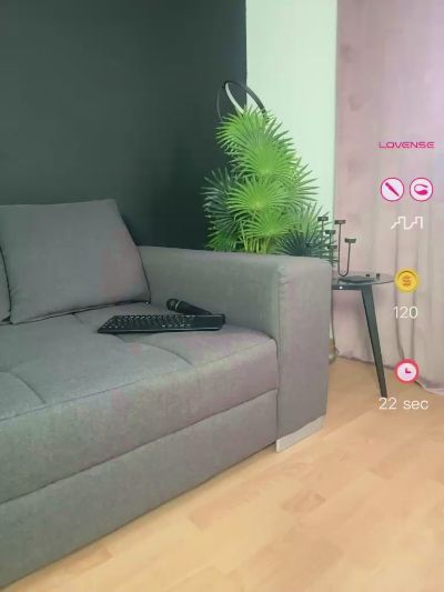 Etherra live cam on Cam4