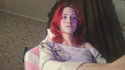 EthylAlberta live cam on Cam4