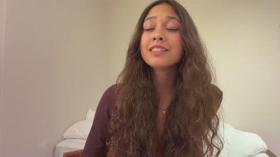 EtsukoIsner live cam on Cam4