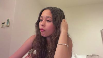 EtsukoIsner live cam on Cam4