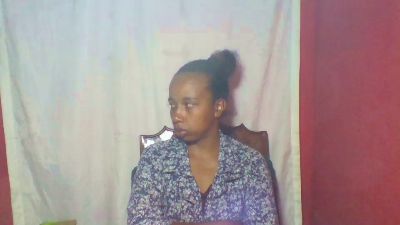 Eugenah2 live cam on Cam4