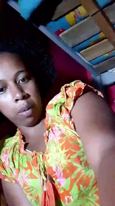Eugenah2 live cam on Cam4