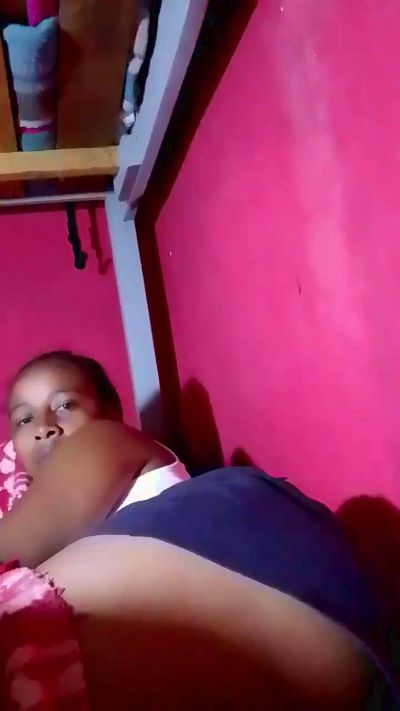 Eugenah2 live cam on Cam4