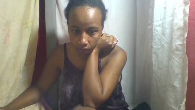 Eugenah2 live cam on Cam4
