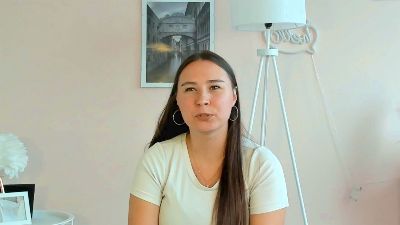 EugeneNiece live cam on Cam4