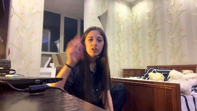 EugeniaStoffel live cam on Cam4