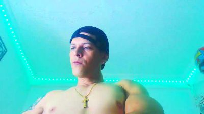 Eugy_dirty2022 live cam on Cam4