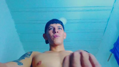 Live Sex Chat with eugy_dirty2022