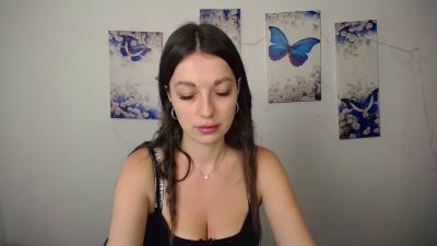 EvaEldis_ live cam on Cam4