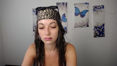 EvaEldis_ live cam on Cam4