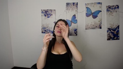 EvaEldis_ live cam on Cam4