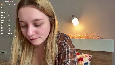 EvaEmbler live cam on Cam4