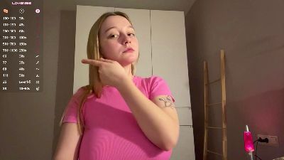 EvaEmbler live cam on Cam4