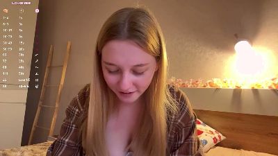EvaEmbler live cam on Cam4