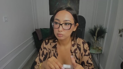 EvaSarazardje live cam on Cam4