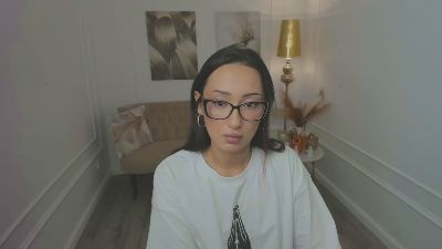 EvaSarazardje live cam on Cam4