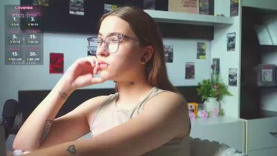 EvaVonMarx live cam on Cam4