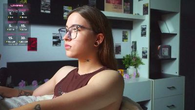 EvaVonMarx live cam on Cam4