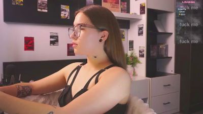 EvaVonMarx live cam on Cam4