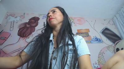Eva_Collins live cam on Cam4
