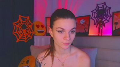 Eva_Hair live cam on Cam4