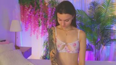 Eva_Hair live cam on Cam4