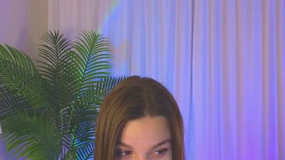 Eva_Hair live cam on Cam4