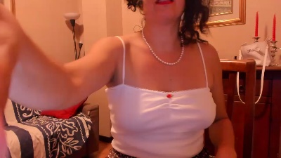 Evacharme live cam on Cam4