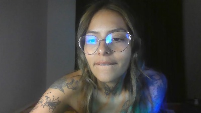 Evafuckass live cam on Cam4