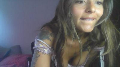 Evafuckass live cam on Cam4