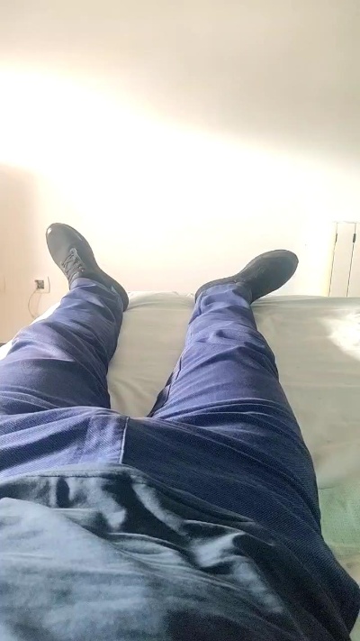 Evander1975 live cam on Cam4