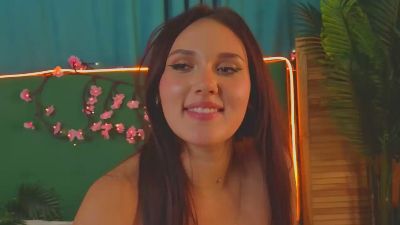 EvangelineTrela live cam on Cam4