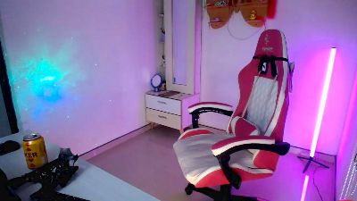 EvangelyneX live cam on Cam4