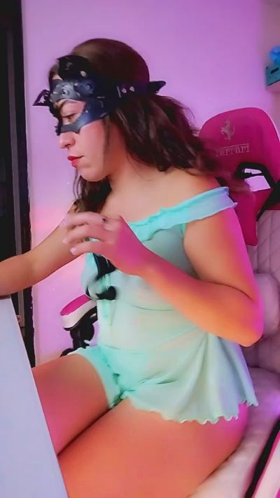 EvangelyneX live cam on Cam4