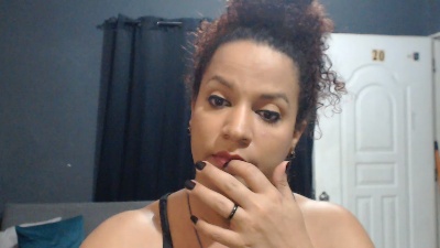 Evarodriguez live cam on Cam4