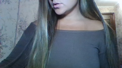 Evasapples2025 live cam on Cam4