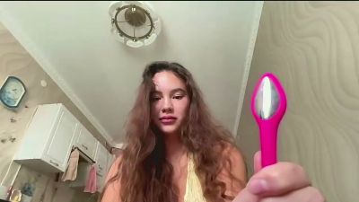 EveNourse live cam on Cam4