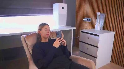 EveliaThornell live cam on Cam4