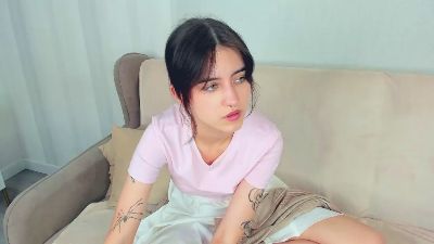 EvelinRennaker live cam on Cam4