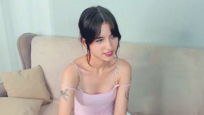 EvelinRennaker live cam on Cam4
