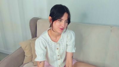 EvelinRennaker live cam on Cam4
