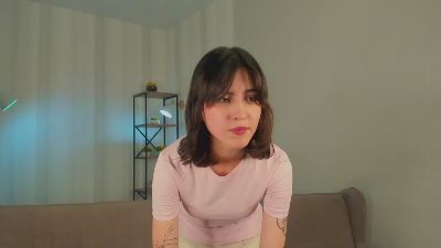 EvelinRennaker live cam on Cam4
