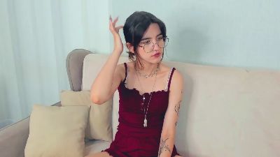 EvelinRennaker live cam on Cam4