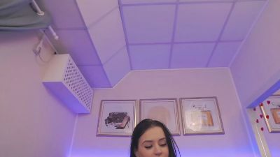 EvelinSkye live cam on Cam4