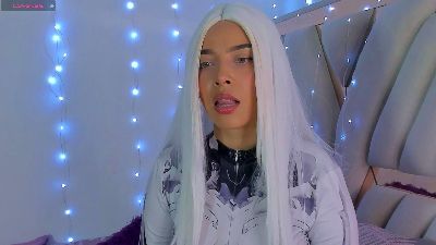 Evelin_888 live cam on Cam4